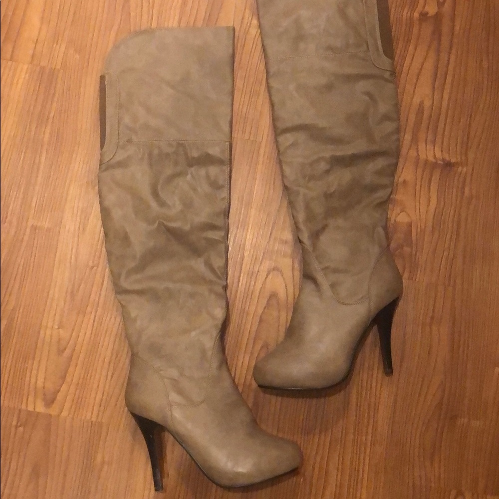 Refresh Over the knee boots! Size 8.5 Color- Taupe